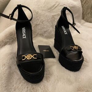 Versace 
MEDUSA '95 LEATHER WEDGE SANDALS 120 MM